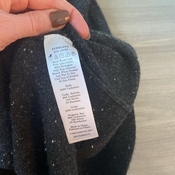 Everlane turtleneck dress - Picture 6 of 6